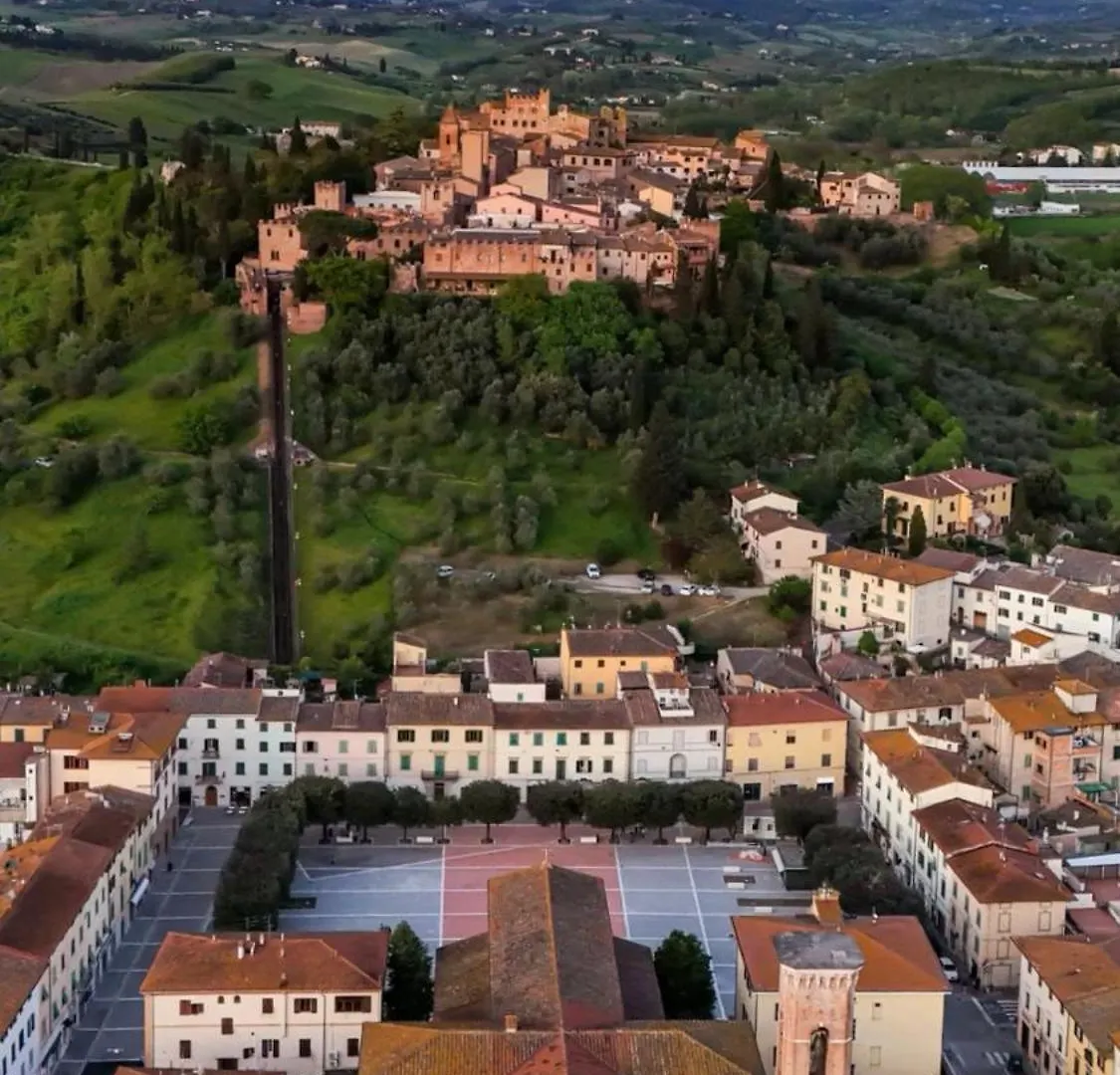 Cavour 21 Apartment Certaldo